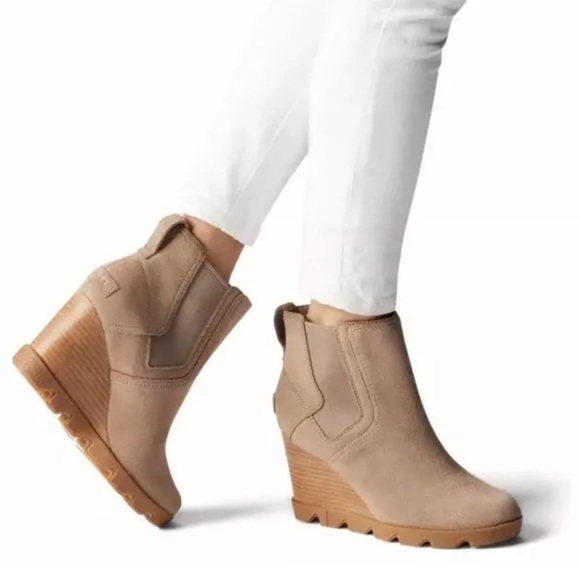 Sorel Joan Uptown Chelsea Booties Omega Taupe Gum size 7.5 - Picture 1 of 13